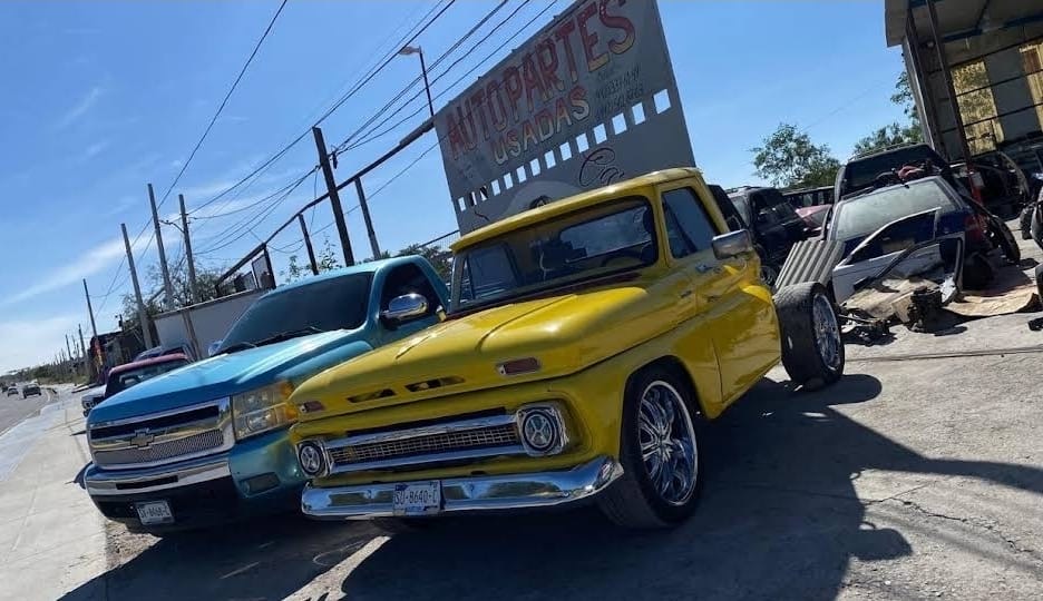 Amplio inventario de vehículos clásicos